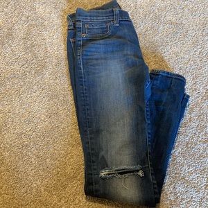 Size 27 medium wash Lucky Brand jeans
